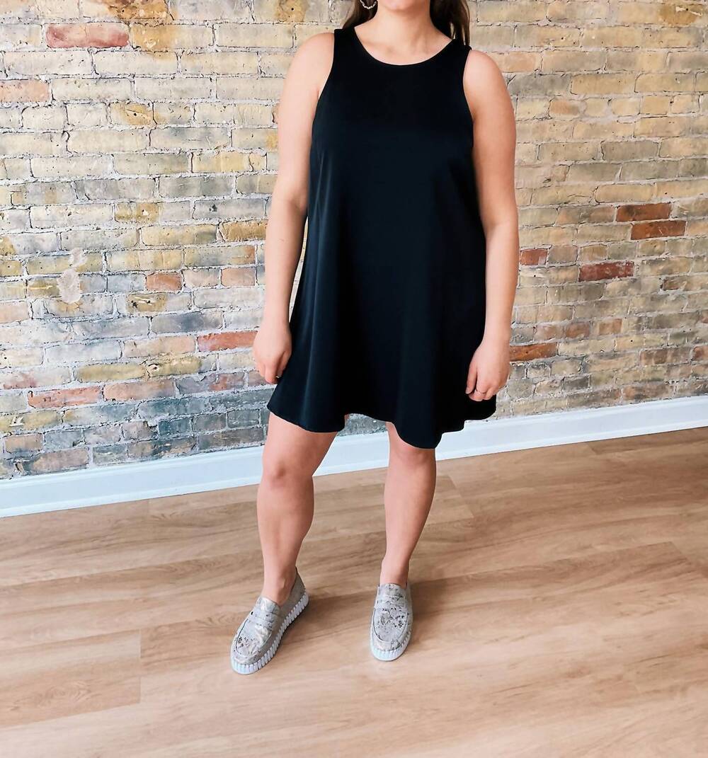 NEW I LOVE TYLER MADISON sabrina romper dress in black